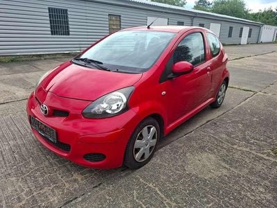 Gebraucht Toyota Aygo Cool 68 PS (50 kW) 2009 Fire red Kleinwagen
