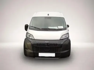 Gebraucht Peugeot Boxer 140 PS (102 kW) 2025 Manufacturer Van