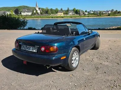 Usata Mazda MX5 110 CV (80 kW) 1998 Verde Cabrio