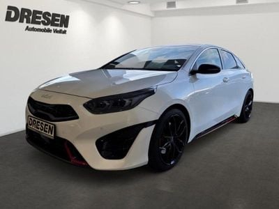 Second-hand Kia ProCeed GT 204 CP (150 kW) 2024 Alb Break