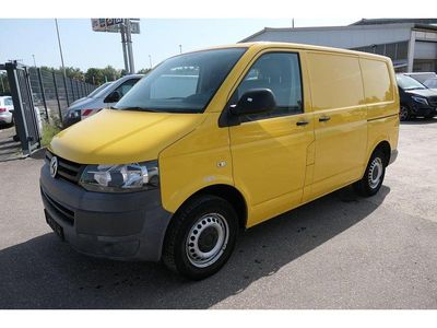 Gebraucht VW T5 84 PS (61 kW) 2012 Ginstergelb r1032 Van