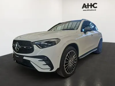 Gebraucht Mercedes GLC300de AMG 197 PS (144 kW) 2026 Weiß SUV