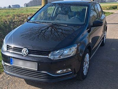 Gebraucht VW Polo LOUNGE 90 PS (66 kW) 2015 Schwarz Kleinwagen