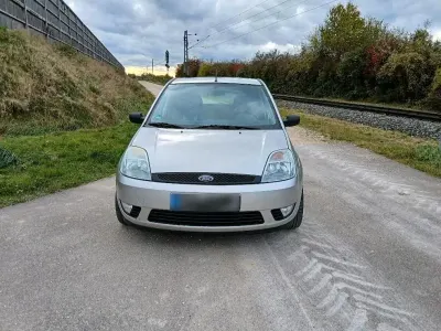 Gebraucht Ford Fiesta 80 PS (58 kW) 2026 Silber Kleinwagen