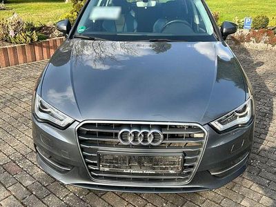 Gebraucht Audi A3 Ambition 150 PS (110 kW) 2016 Grau Limousine
