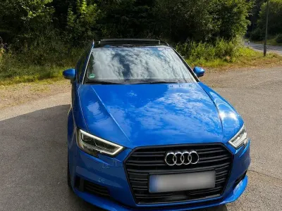 Gebraucht Audi A3 Design 116 PS (85 kW) 2018 Blau Limousine