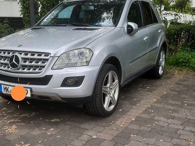 Mercedes ML320
