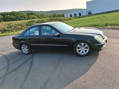 Mercedes E220