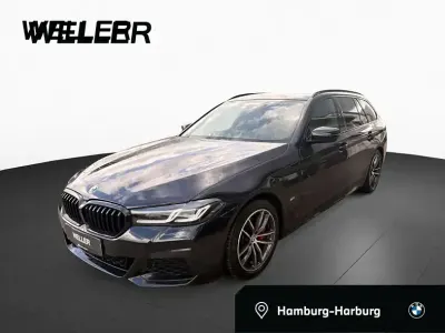 Używany BMW 520 M Sport 190 KM (139 kW) 2023 Czarny