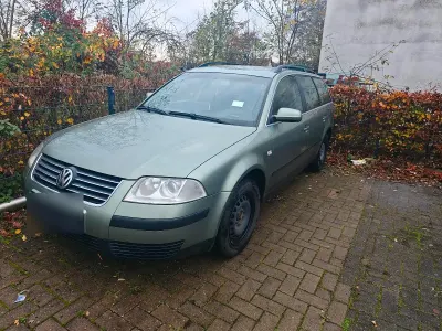 Używany VW Passat 131 KM (96 kW) 2003 Zielony Kombi