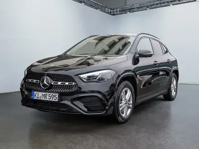 Usata Mercedes GLA200 AMG 150 CV (110 kW) 2026 Nero SUV