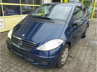 Gebraucht Mercedes A180 109 PS (80 kW) 2005 Blau Limousine