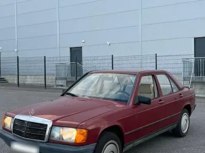 Occasion Mercedes 190 118 ch (86 kW) 1988 Rouge Berline