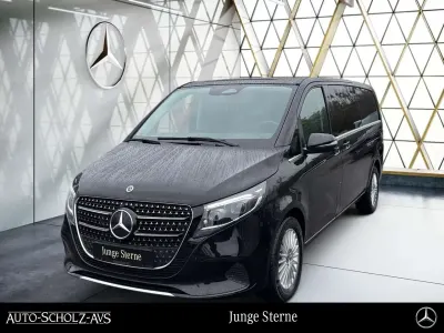 Gebraucht Mercedes V300 Avantgarde 237 PS (174 kW) 2025 Schwarz Van / Kleinbus