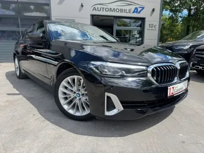 Gebraucht BMW 520 Luxury Line 204 PS (150 kW) 2022 Schwarz ii/bonnet fluid black Limousine