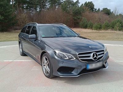 Gebraucht Mercedes E350 Avantgarde 258 PS (189 kW) 2015 Grau Kombi