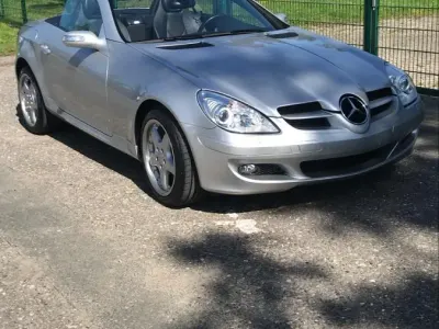Gebraucht Mercedes SLK200 163 PS (119 kW) 2007 Silber Cabrio