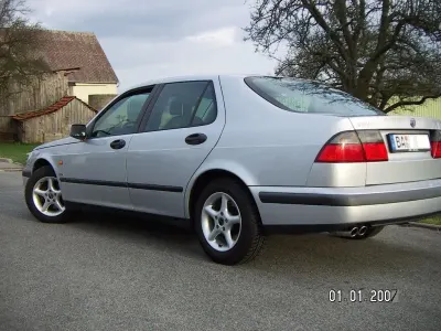 Usata Saab 9-5 Griffin 200 CV (147 kW) 1999 Argento Berlina