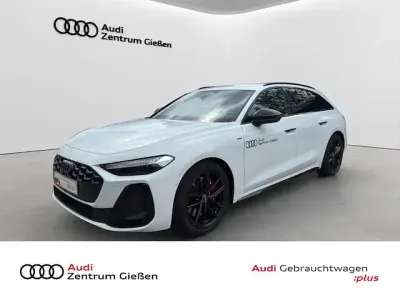 Gebraucht Audi A5 S-Line 367 PS (269 kW) 2025 Gletscherweiß metallic Kombi