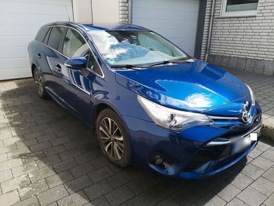 gebraucht Toyota Avensis 2,0-l-D-4D Comfort Touring Sports Co...