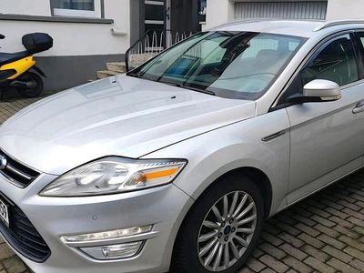 Silber Gebraucht 2014 Ford Mondeo Kombi | 7.200 € (Guter Preis)