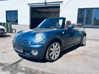 Usata Mini Cooper Cabriolet 120 CV (88 kW) 2009 Blu Cabrio
