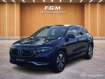 Gebraucht Mercedes EQA250 Progressive 139 kW (190 PS) 2023 Denimblau SUV