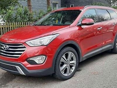 Gebraucht Hyundai Grand Santa Fe Premium 197 PS (144 kW) 2015 Rot SUV