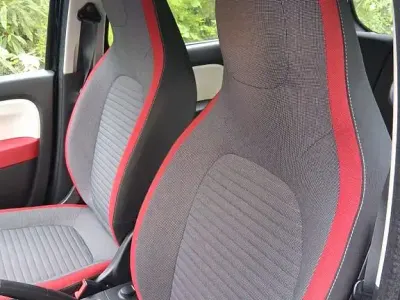 Używany Renault Twingo Experience 71 KM (52 kW) 2015 Czarny Hatchback