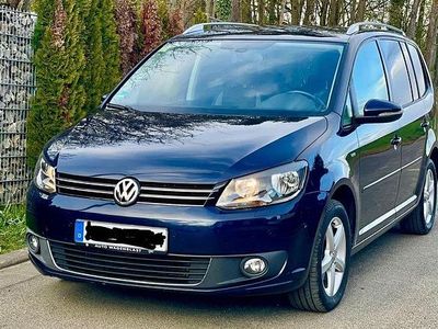 Gebraucht VW Touran 140 PS (102 kW) 2013 Blau Van / Kleinbus