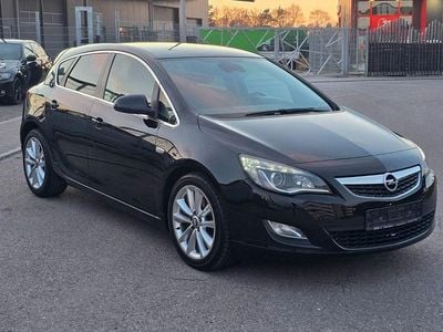 Usata Opel Astra Sport 179 CV (131 kW) 2011 Nero Berlina