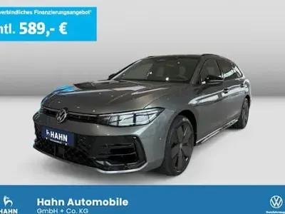 Nouvelle VW Passat R-line 265 ch (194 kW) 2026 Gris Break