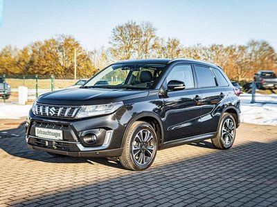 Gebraucht Suzuki Vitara Comfort+ 129 PS (94 kW) 2021 Cosmic black pearl metallic SUV