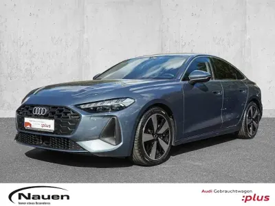Gebraucht Audi A5 Comfort 204 PS (150 kW) 2025 Blau Limousine