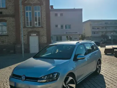 Gebraucht VW Golf VII Business 150 PS (110 kW) 2015 Silber Kombi