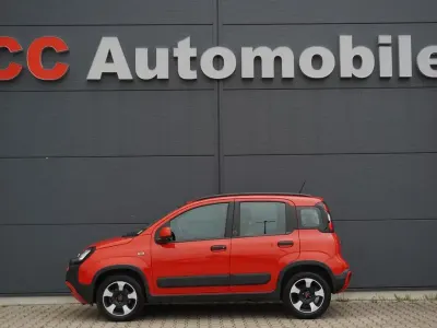 Używany Fiat Panda Red 71 KM (52 kW) 2022 Czerwony Hatchback