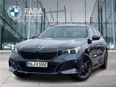 Second-hand BMW 550e M Sport 489 CP (359 kW) 2026 Albastru Break