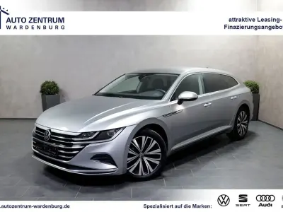 Gebraucht VW Arteon Elegance 218 PS (160 kW) 2022 Pyritsilber metallic Kombi