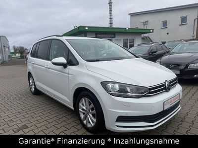 Gebraucht VW Touran 150 PS (110 kW) 2016 Weiß Van / Kleinbus