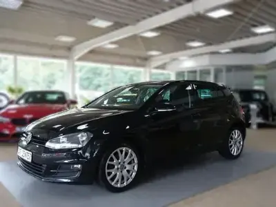 Gebraucht VW Golf VII Trendline 105 PS (77 kW) 2013 Schwarz Limousine