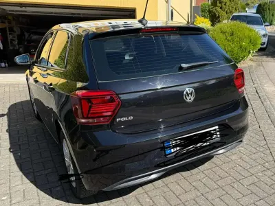 Gebraucht VW Polo Highline 95 PS (69 kW) 2019 Schwarz Kleinwagen