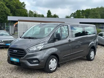 Gebraucht Ford Transit Trend 131 PS (96 kW) 2020 Grau Kombi