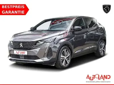 Gebraucht Peugeot 3008 Allure 131 PS (96 kW) 2024 Grau SUV