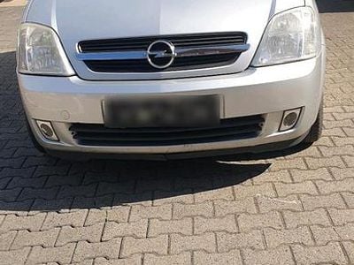 Second-hand Opel Corsa 101 CP (74 kW) 2006 Argintiu Hatchback