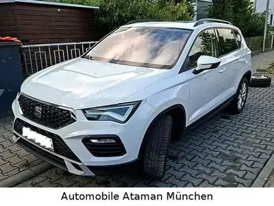 Gebraucht Seat Ateca 4Drive 150 PS (110 kW) 2023 Weiß SUV