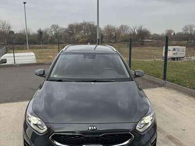 Gebraucht Kia Ceed Sportswagon Spirit 140 PS (102 kW) 2019 (h8g) pentametal met. Kombi