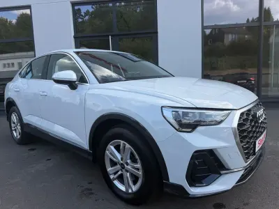 Gebraucht Audi Q3 Sportback Sport 150 PS (110 kW) 2023 Weiß SUV