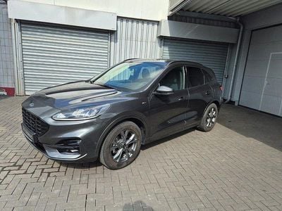 Gebraucht Ford Kuga ST-Line 150 PS (110 kW) 2020 Grau SUV