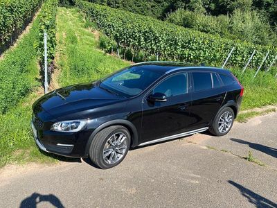 Volvo V60 CC