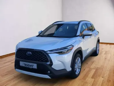 Brugt Toyota Corolla Cross Team 197 HK (144 kW) 2022 Hvid SUV